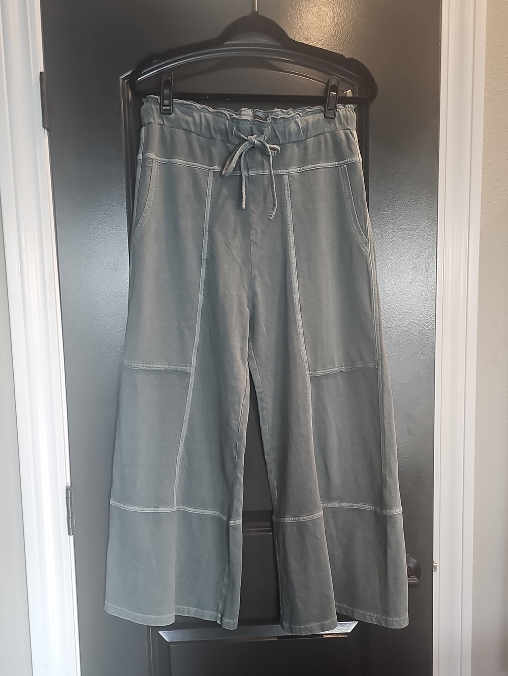 Zenana French Terry Wide Leg Crop Pant